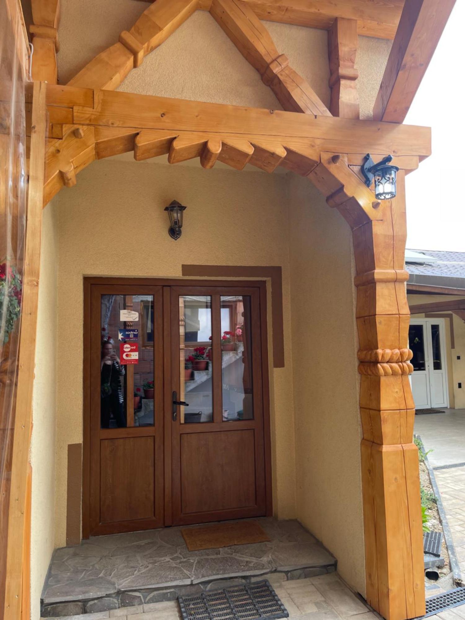 מלון Săpînţa Casa Pop מראה חיצוני תמונה